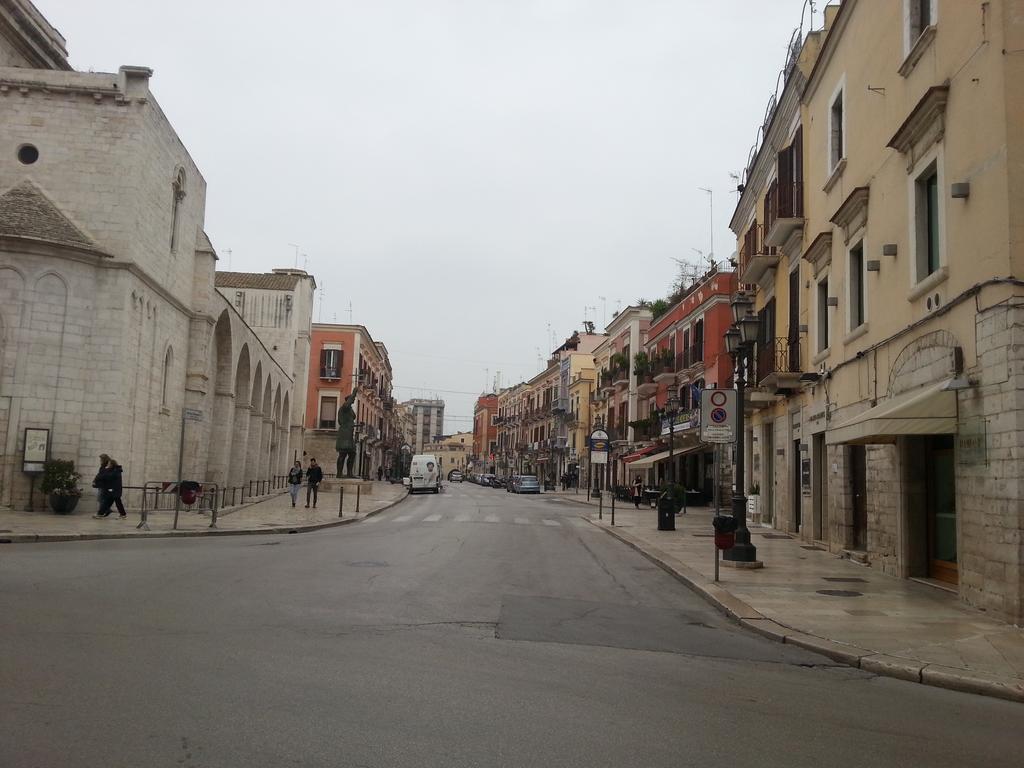 Bonadies Suite Барлетта Экстерьер фото