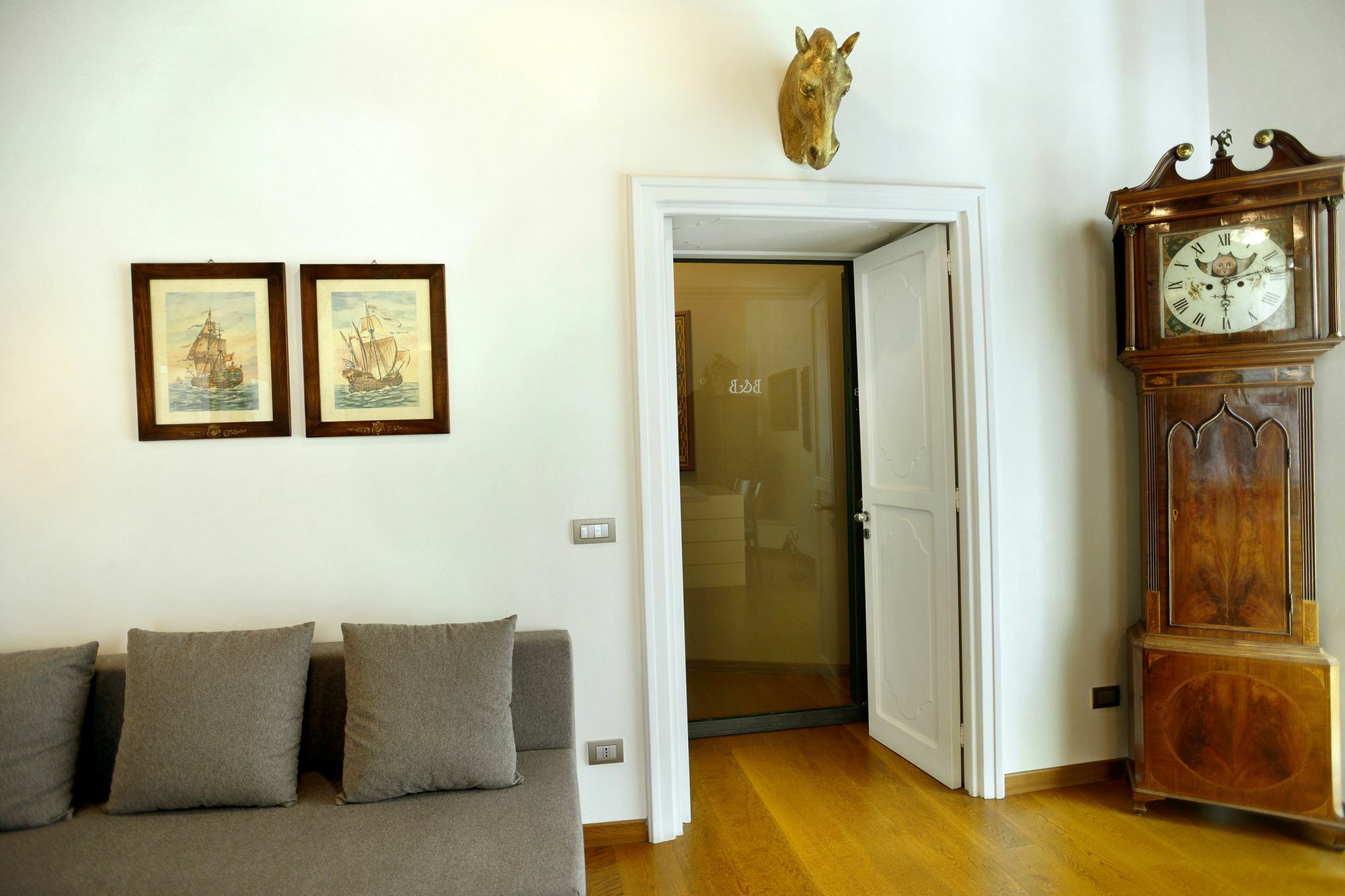 Bonadies Suite Барлетта Экстерьер фото
